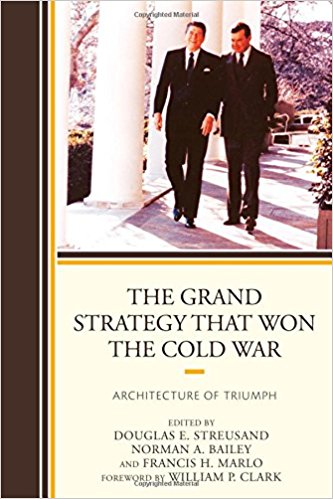 (The) Grand strategy that won the Cold War : architecture of triumph 책표지