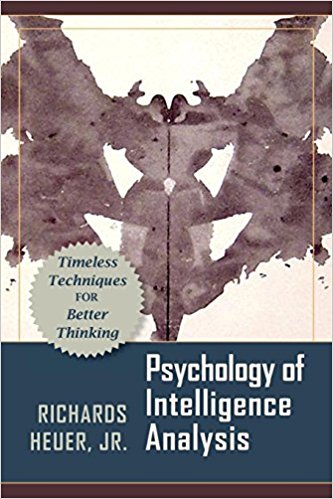 Psychology of intelligence analysis 책표지