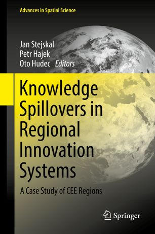 Knowledge spillovers in regional innovation systems : a case study of CEE regions 책표지