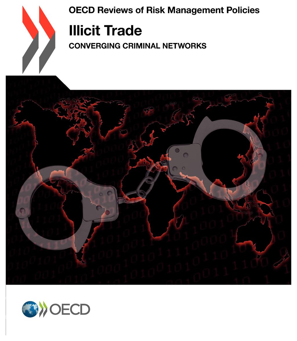 Illicit trade : converging criminal networks 책표지