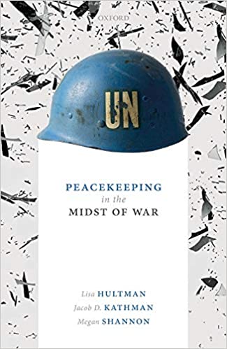 Peacekeeping in the midst of war 책표지